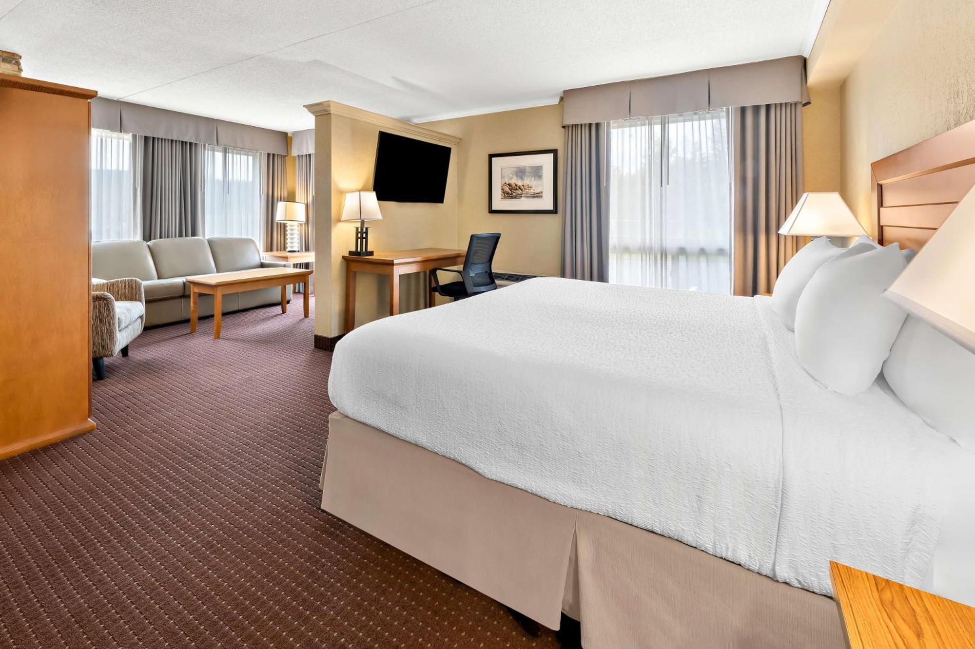 Best Western Plus Norwester Hotel & Conference Centre Θάντερ Μπέι Εξωτερικό φωτογραφία