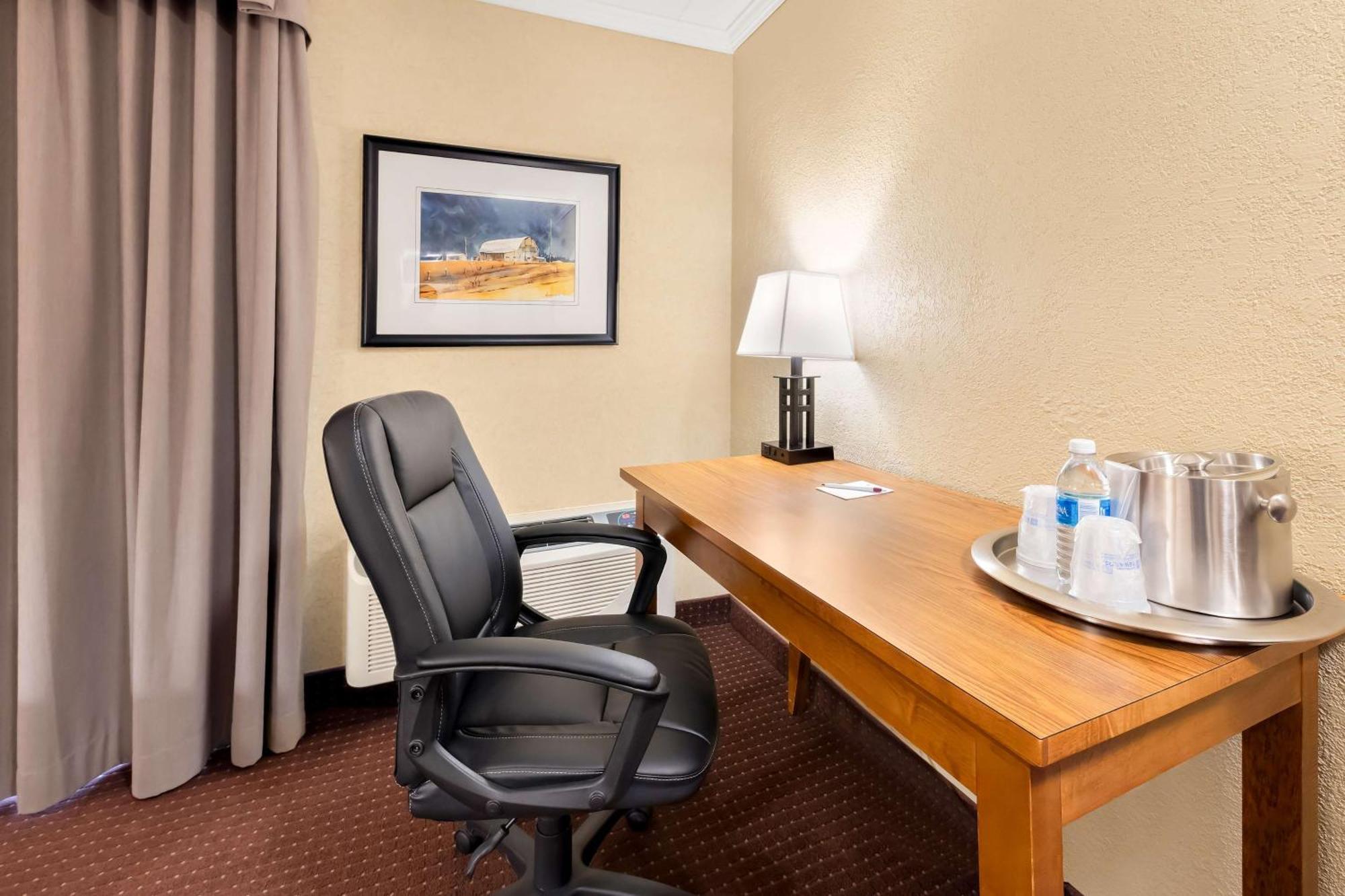 Best Western Plus Norwester Hotel & Conference Centre Θάντερ Μπέι Εξωτερικό φωτογραφία