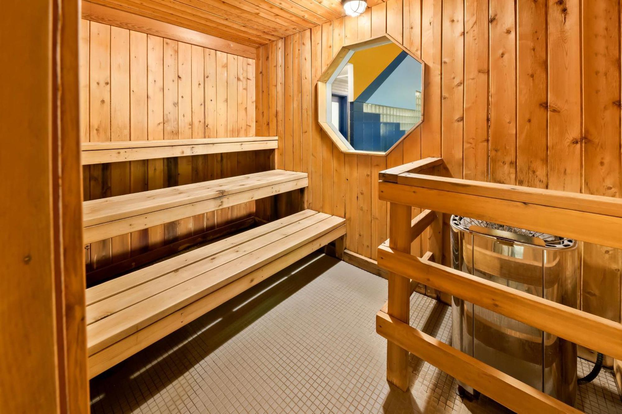 Best Western Plus Norwester Hotel & Conference Centre Θάντερ Μπέι Εξωτερικό φωτογραφία